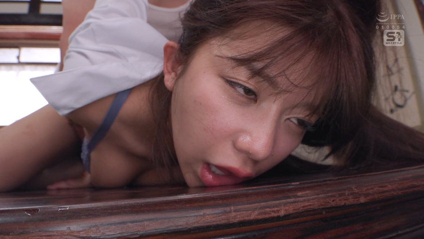 [AVレビュー] 川越にこ「都市開発のエリート女性社員が訪れた 異常精力ジジイが住むボロ屋敷… 地上げ交渉と引き換えの オマ●コ媚薬アヘアヘ契約」をレビュー